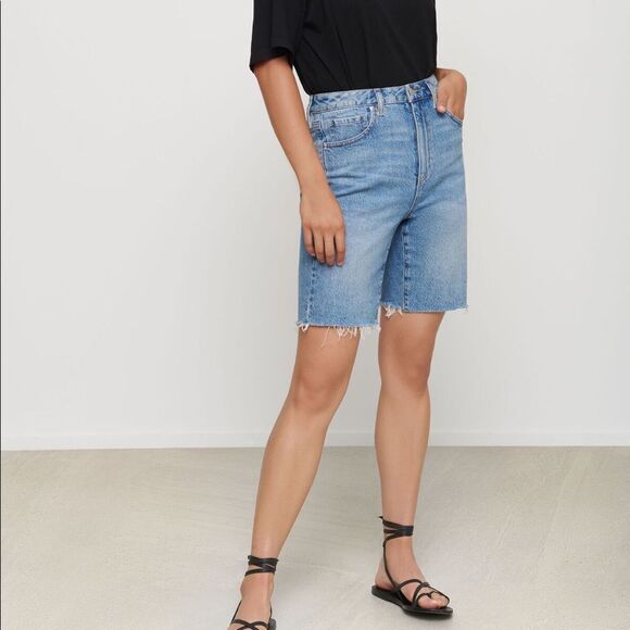 Dynamite Bermuda Shorts - Picture 1 of 5